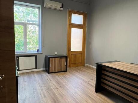 Elan №6178177 - Bakı, Yasamal r., 3 otaqlı, 120 m²