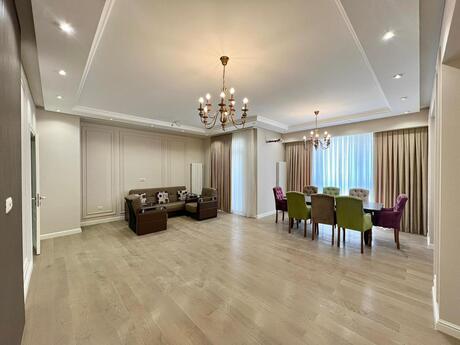 Elan №6178241 - Bakı, Bakmil m., 4 otaqlı, 170 m², 7/16 mərtəbə