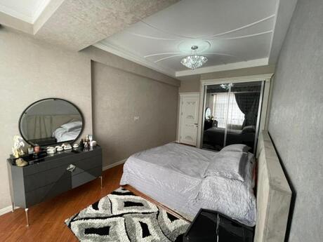 Elan №6178305 - Bakı, Azadlıq Prospekti m., 4 otaqlı, 200 m², 9/16 mərtəbə