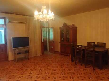 4 otaqlı köhnə tikili - Yasamal q. - 130 m²