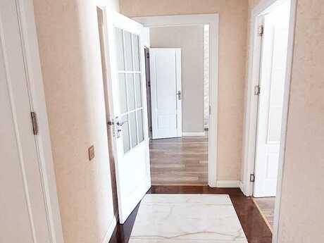 2-комнатная квартира, 64 м², 28 May: 230 000 ₼ 4