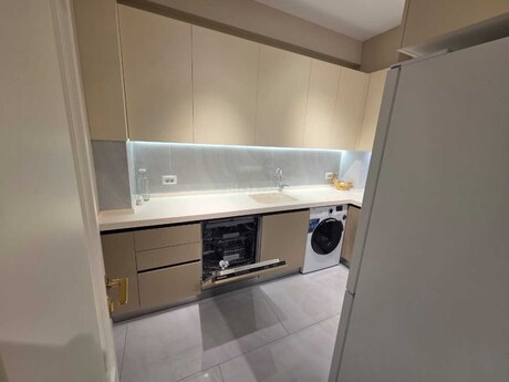 Kirayə 2 otaqlı mənzil, 70 m², 28 May: 1 399 ₼/ay 5
