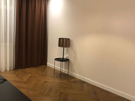 4-комнатная квартира, 126 м², Ağ şəhər: 725 000 ₼ 2