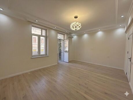 2 otaqlı köhnə tikili - 28 May m. - 60 m²