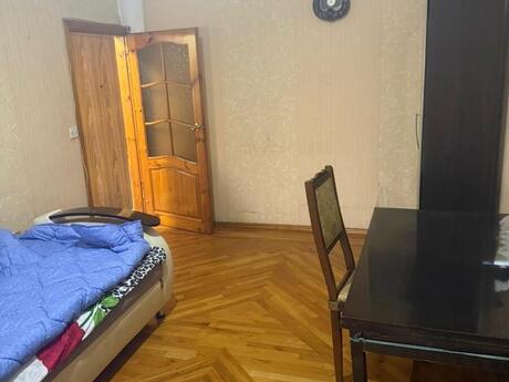 Elan №6178717 - Bakı, Memar Əcəmi m., 2 otaqlı, 33 m², 2/5 mərtəbə