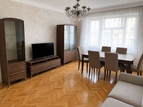 Объявление №6178800 - Баку, м. Низами, 3-комн., 80 м², 9/10 этаж