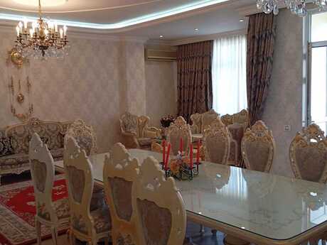 4 otaqlı mənzil, 205 m², 28 May: 550 000 ₼ 3