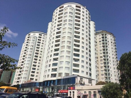 Elan №6178871 - Bakı, 28 May m., 4 otaqlı, 190 m², 11/18 mərtəbə