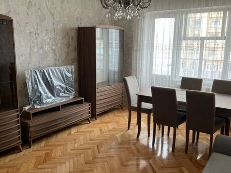 Elan №6178875 - Bakı, Nizami m., 3 otaqlı, 85 m², 9/10 mərtəbə