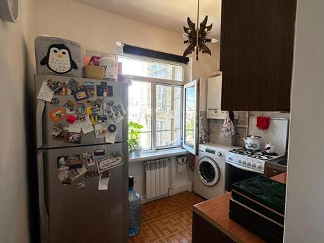 Elan №6178936 - Bakı, İçəri Şəhər m., 1 otaqlı, 35 m², 6/7 mərtəbə