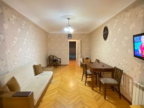 Elan №6179063 - Bakı, Elmlər Akademiyası m., 2 otaqlı, 60 m², 3/5 mərtəbə