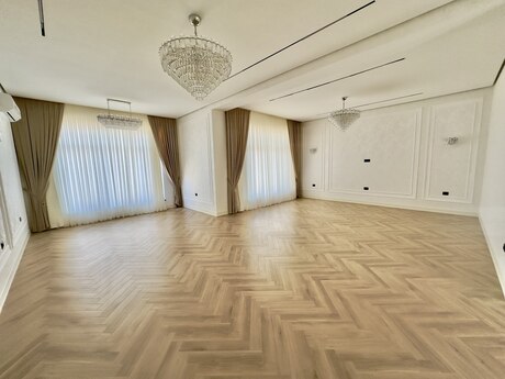 7 otaqlı həyət evi/bağ evi - Badamdar q. - 450 m²