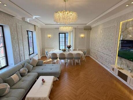 5 otaqlı həyət evi/bağ evi - Mərdəkan q. - 310 m²