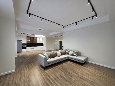 3 otaqlı yeni tikili - Ağ şəhər q. - 150 m²