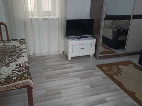 Elan №6179553 - Bakı, 28 May m., 2 otaqlı, 60 m², 2/3 mərtəbə