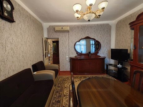 2 otaqlı mənzil, 60 m², Bakıxanov: 137 000 ₼ 2