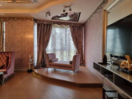 4 otaqlı mənzil, 239 m², Nizami: 1 030 000 ₼ 5