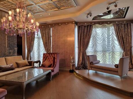 4 otaqlı mənzil, 239 m², Nizami: 1 030 000 ₼ 4