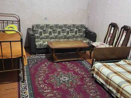 1 otaqlı köhnə tikili - 28 May m. - 42 m²