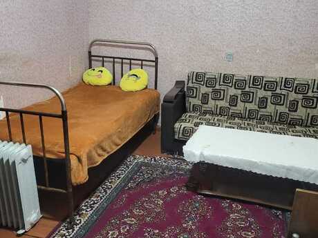 1 otaqlı köhnə tikili - 28 May m. - 42 m²