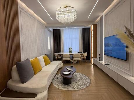 Elan №6179923 - Bakı, 28 May m., 3 otaqlı, 122 m², 12/16 mərtəbə