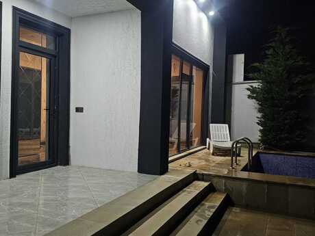 4 otaqlı həyət evi/bağ evi - Mərdəkan q. - 150 m²