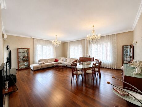 4 otaqlı mənzil, 212 m², Nəsimi: 700 000 ₼ 2