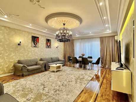 Объявление №6180175 - Баку, м. 20 января, 3-комн., 150 м², 8/18 этаж