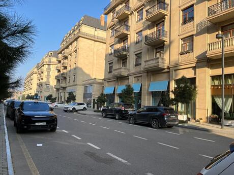 Elan №6180246 - Bakı, Ağ şəhər q., 2 otaqlı, 97 m², 7/8 mərtəbə