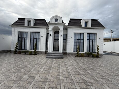 Elan №6180441 - Bakı, Novxanı q., 4 otaqlı, 250 m²