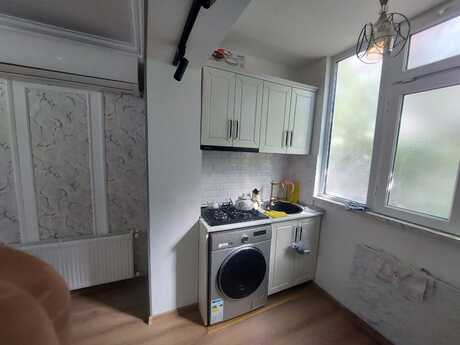 Elan №6180658 - Bakı, Nərimanov r., 3 otaqlı, 54 m², 2/4 mərtəbə