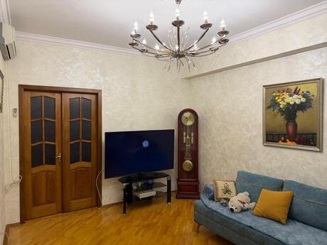 Объявление №6180798 - Баку, м. Иншаатчылар, 3-комн., 105 м², 4/16 этаж