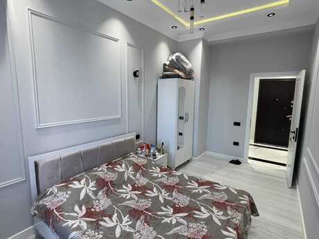 3-комн. новостройка - Насиминский  р. - 75 м²