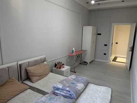 3-комн. новостройка - Насиминский  р. - 75 м²