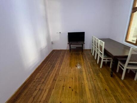 Объявление №6181352 - Баку, м. Иншаатчылар, 5-комн., 140 м²