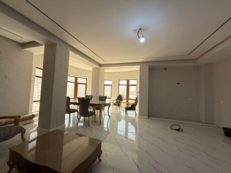 Elan №6180877 - Bakı, 20 Yanvar m., 4 otaqlı, 190 m², 8/9 mərtəbə