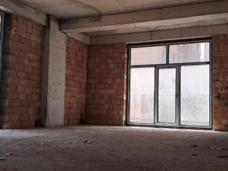 4 otaqlı mənzil, 195 m², 28 May: 680 000 ₼ 2