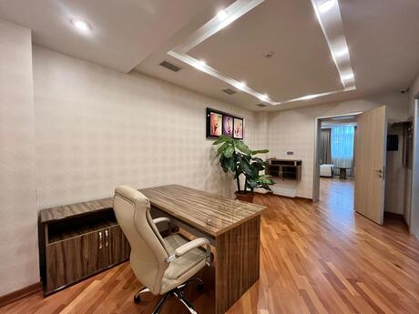 3 otaqlı ofis - Şah İsmayıl Xətai m. - 110 m²