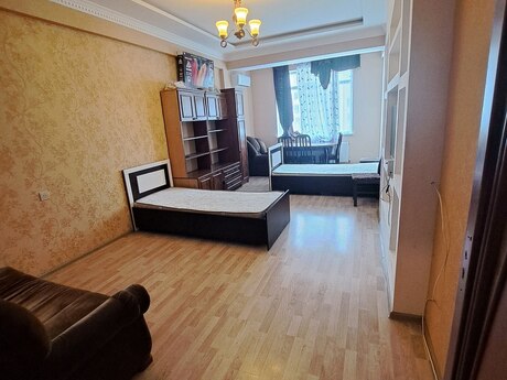 Elan №6180952 - Bakı, Yeni Yasamal q., 2 otaqlı, 65 m², 3/16 mərtəbə