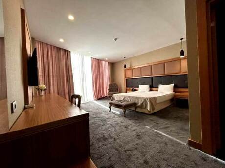 Elan №6180955 - Bakı, 28 May m., 1200 m²