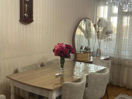Elan №6181035 - Bakı, Memar Əcəmi m., 3 otaqlı, 57 m², 6/9 mərtəbə