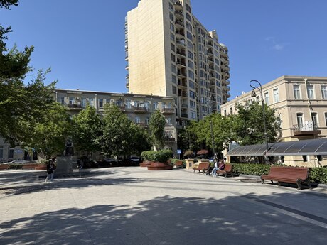 4-комнатная квартира, 220 м², İçəri Şəhər: 690 000 ₼ 3
