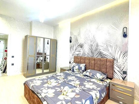 Elan №6181243 - Bakı, Neftçilər m., 2 otaqlı, 70 m², 13/14 mərtəbə