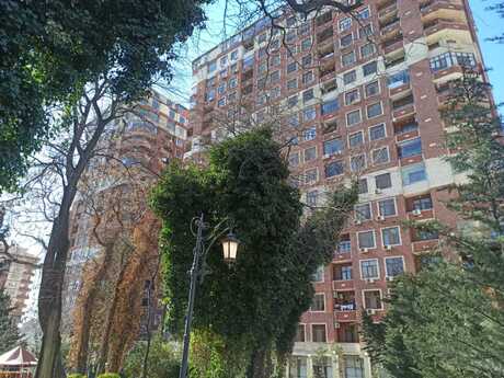 Elan №6181199 - Bakı, Nizami m., 3 otaqlı, 178 m², 2/18 mərtəbə