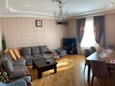 6 otaqlı həyət evi/bağ evi - Həzi Aslanov m. - 180 m²
