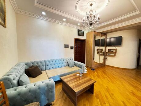 Объявление №6181239 - Баку, м. Кара Караев, 3-комн., 119 м², 4/14 этаж