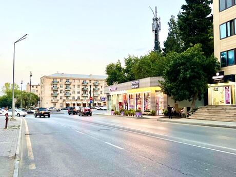 Объявление №6181270 - Баку, м. Нариман Нариманов, 2-комн., 65 м², 1/5 этаж