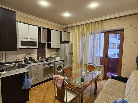 Elan №6181421 - Bakı, Nizami m., 3 otaqlı, 120 m², 6/16 mərtəbə