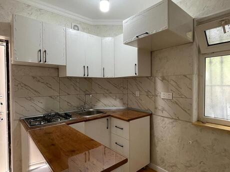 2 otaqlı həyət evi, 35 m², 28 May: 90 000 ₼ 4