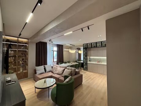 Elan №6181560 - Bakı, Şah İsmayıl Xətai m., 3 otaqlı, 124 m², 6/16 mərtəbə